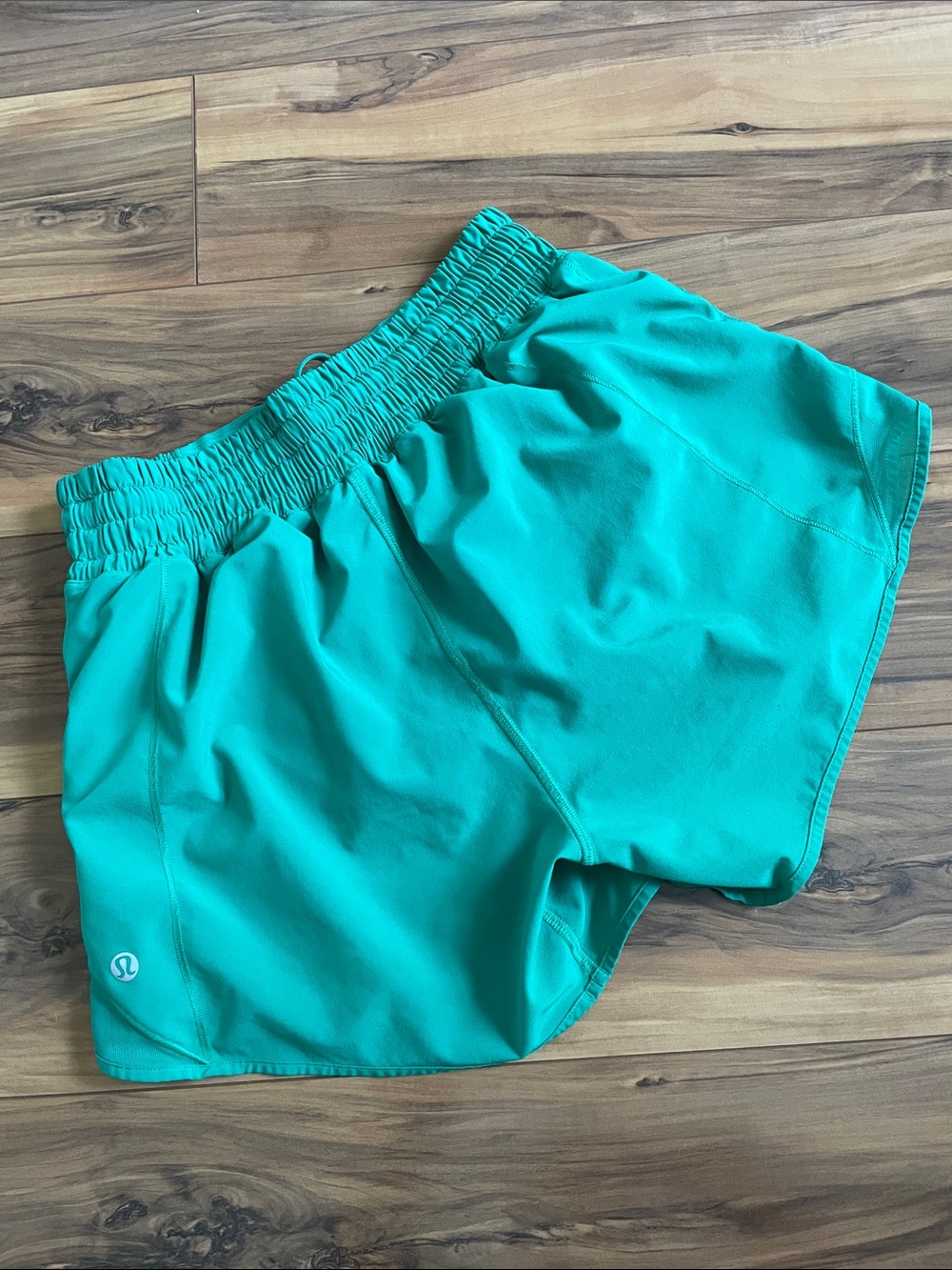 lululemon athletica green Athletic Shorts - Women's size 4